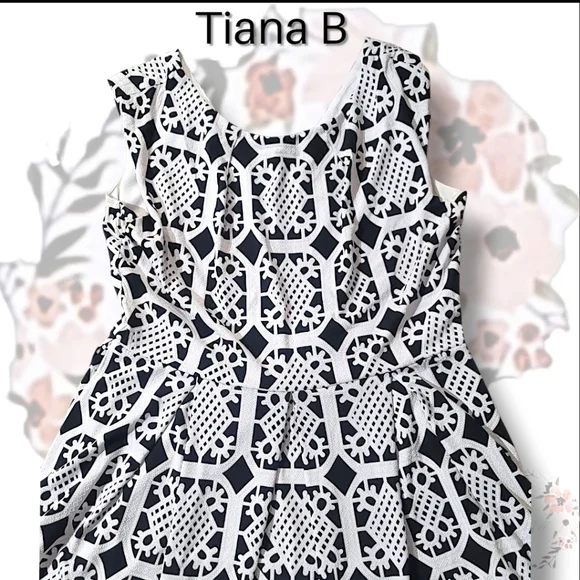 Tiana B. Black and White Lattice Print Fit/Flare Dress Size 16 - Picture 5 of 7